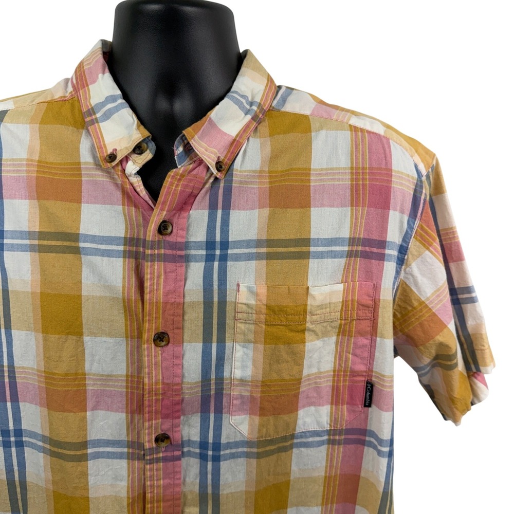 Columbia Mens Plaid Short Sleeve Button Down Shirt Yellow Pink AM9132 Large